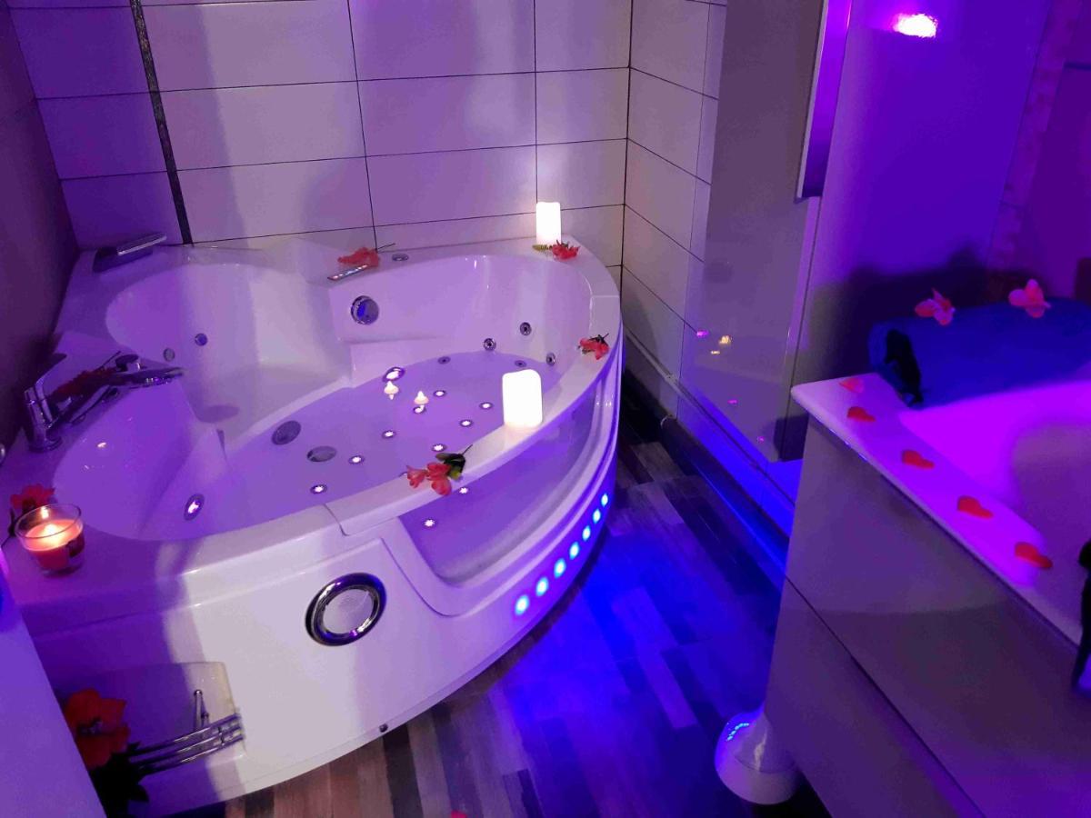 Luxe Sauna Romantique: Biscarosse Plage Getaway Biscarrosse Exterior photo